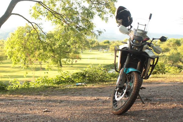 El mismo lugar, con el valle abierto detrás