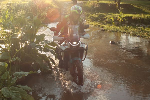Vadeo de río